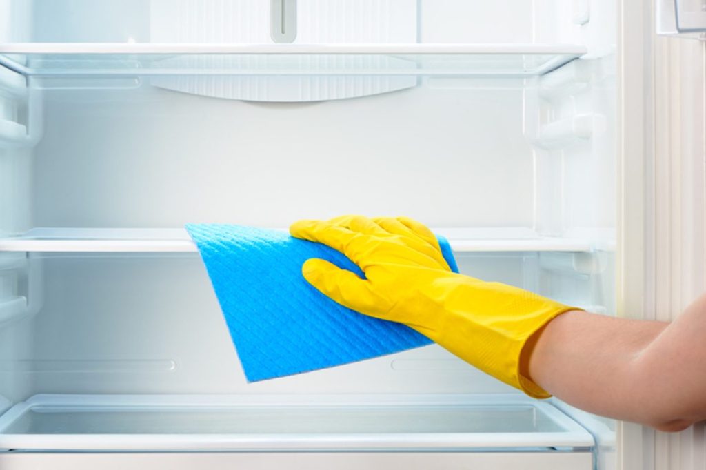 Cleaning Your Refrigerator Home Decor & Organization